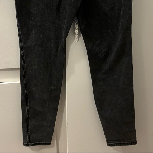 WILD FABLE High Waisted Button Fly Jeans | 16 - Picture 9 of 14